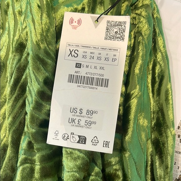 Zara Green Zebra Print velvet halter Dress - Picture 10 of 11